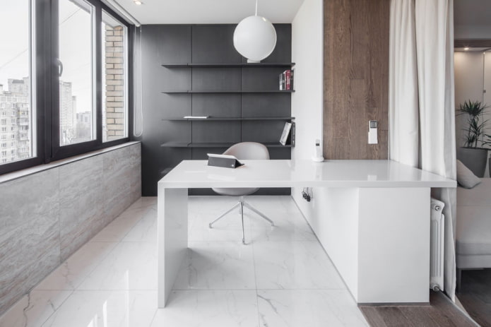 Büro in einer Wohnung