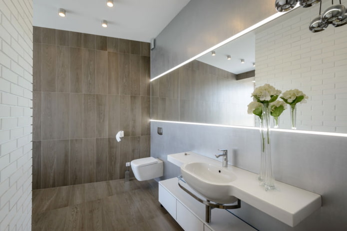 Spiegel im Badezimmer