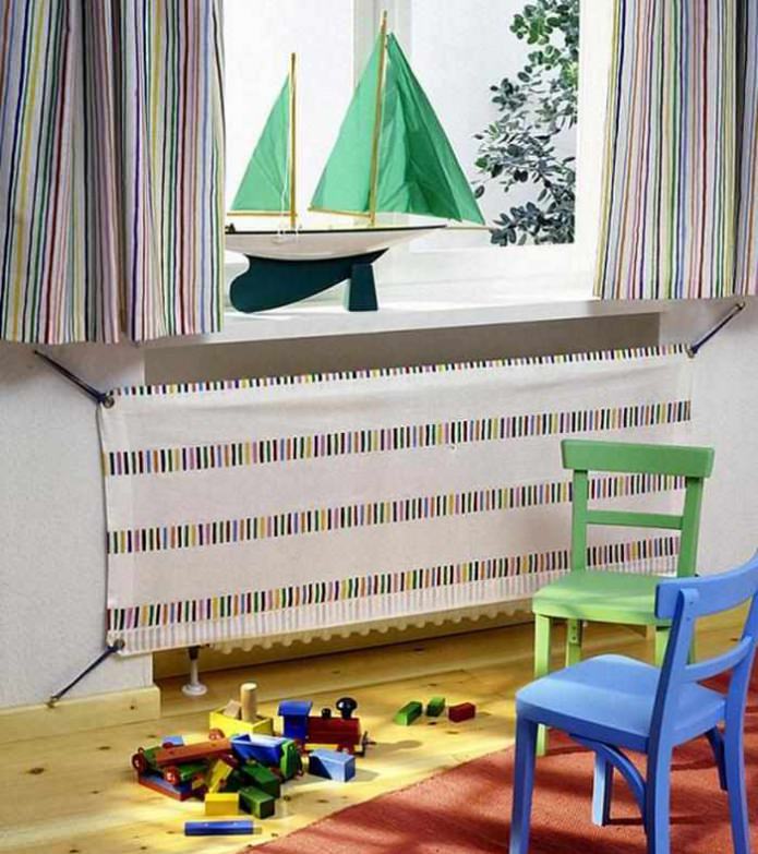 Heizkörper mit Stoff verstecken
