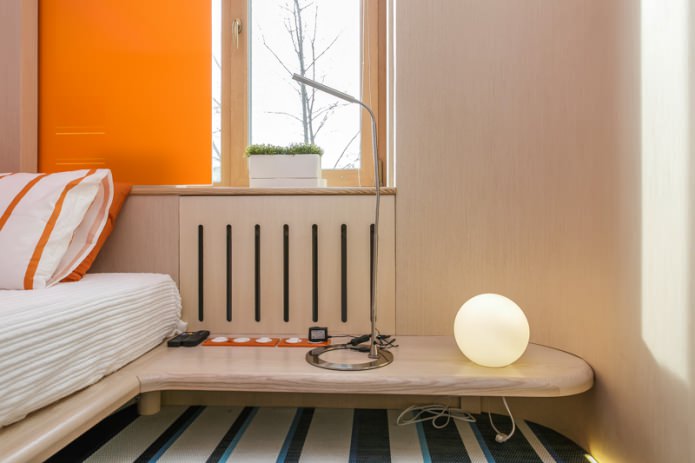 Batterie in modernem Interieur verstecken