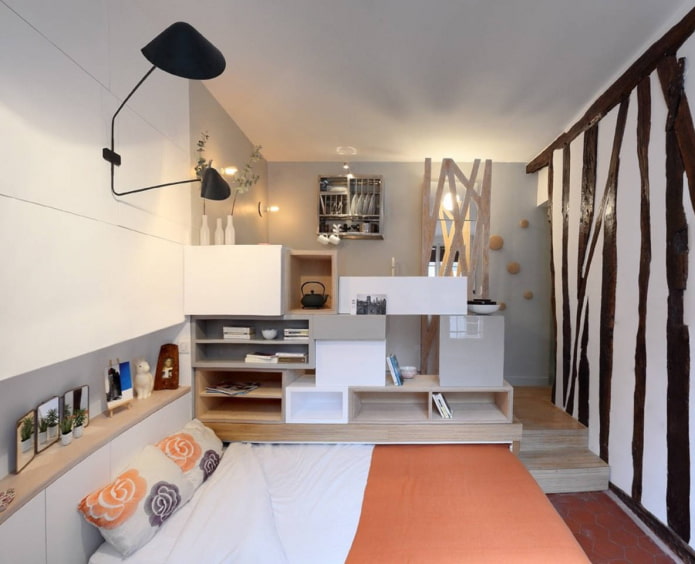 Studio-Apartment-Interieur mit Ausziehbett
