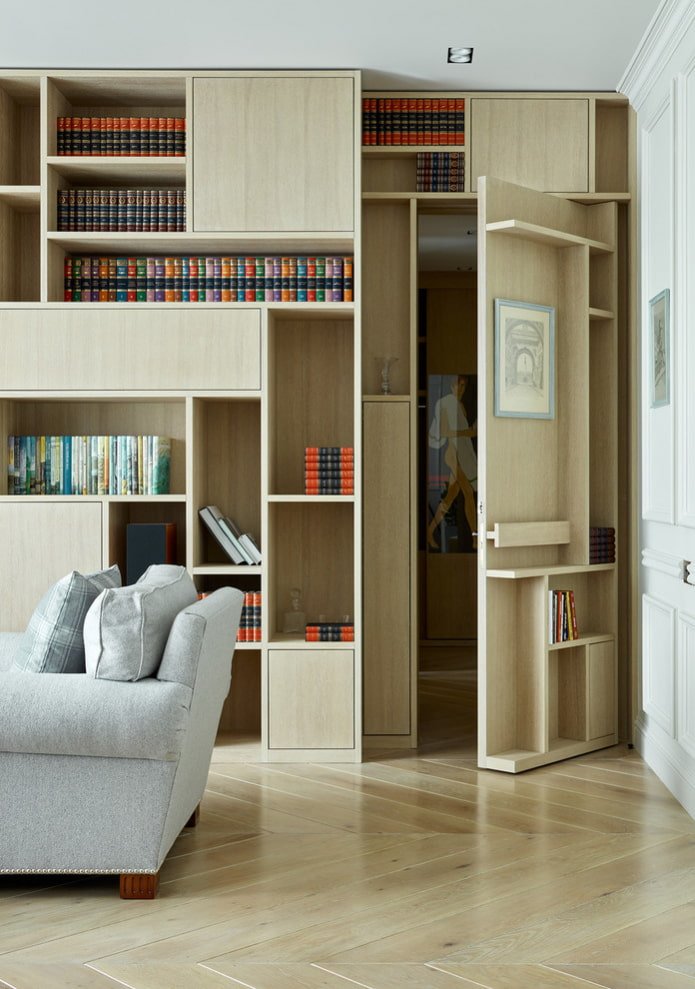 Bücherregaltür