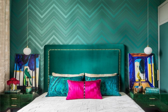 Smaragdgrünes Schlafzimmer-Interieur