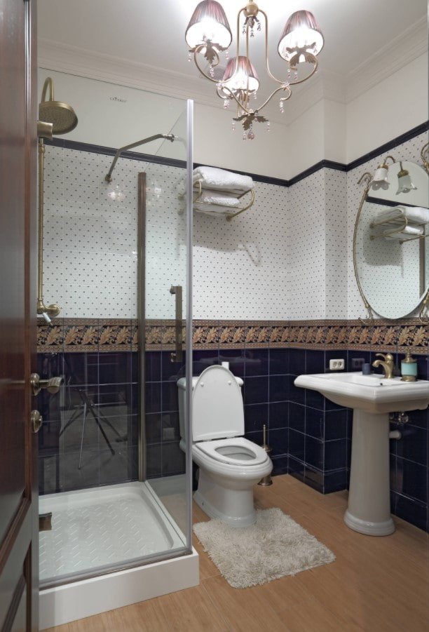 Badezimmer im britischen Stil