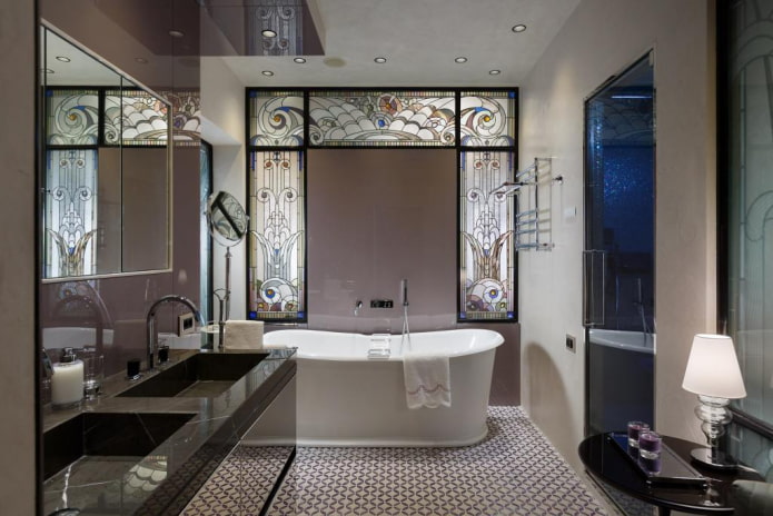 Badezimmer im Art-déco-Stil