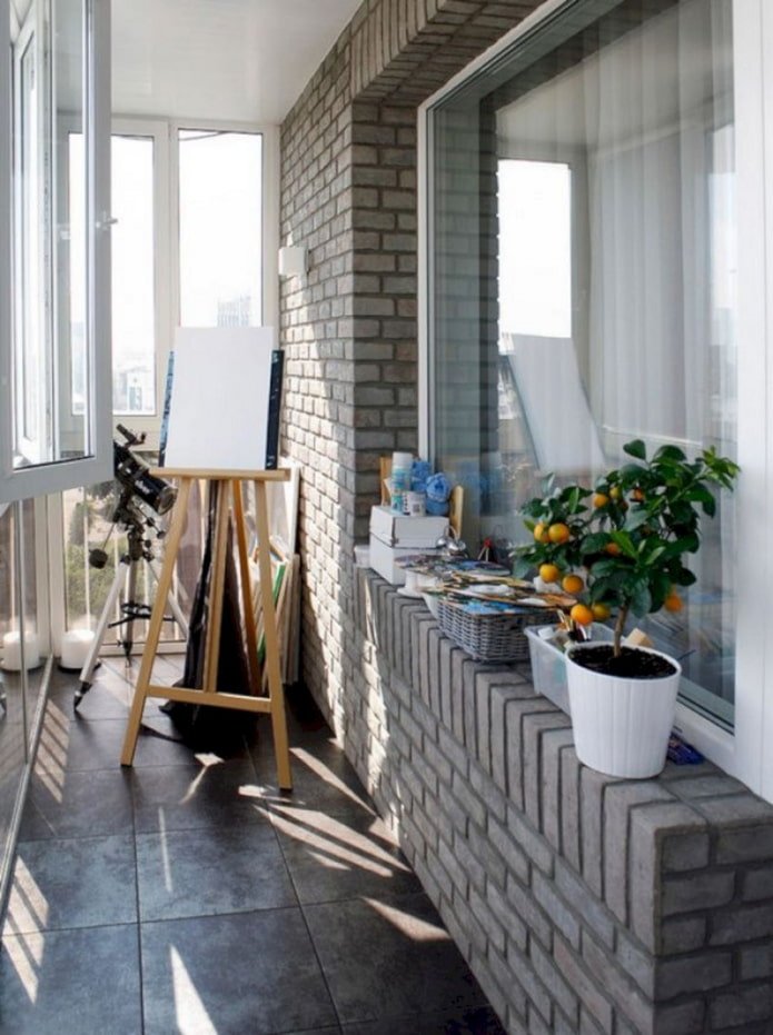 Kreativbereich auf der Loggia