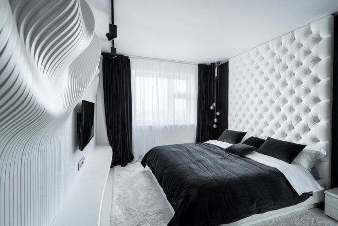 Schwarze Samtvorhänge im Schlafzimmer