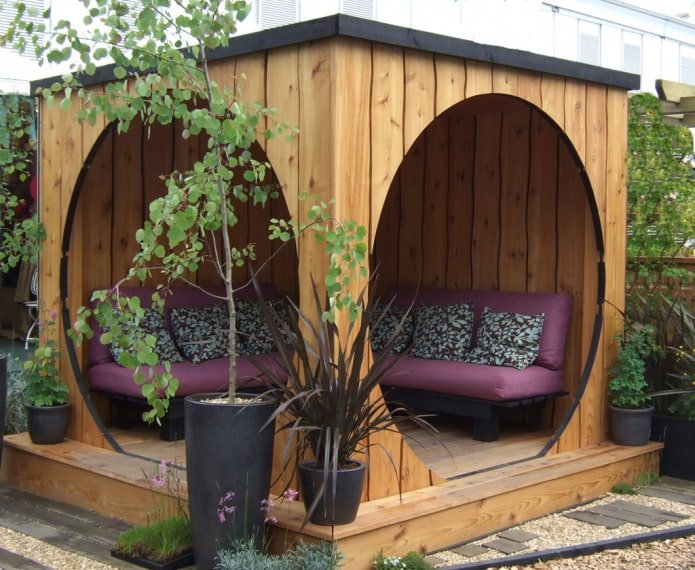 Ungewöhnlicher Gartenpavillon