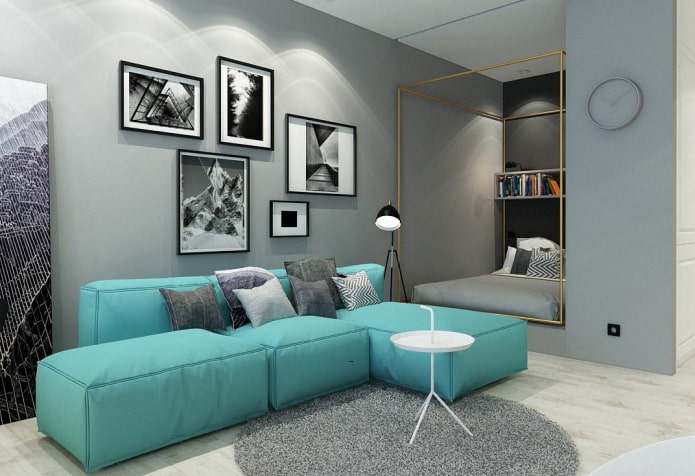 türkises modulares Sofa im Innenraum