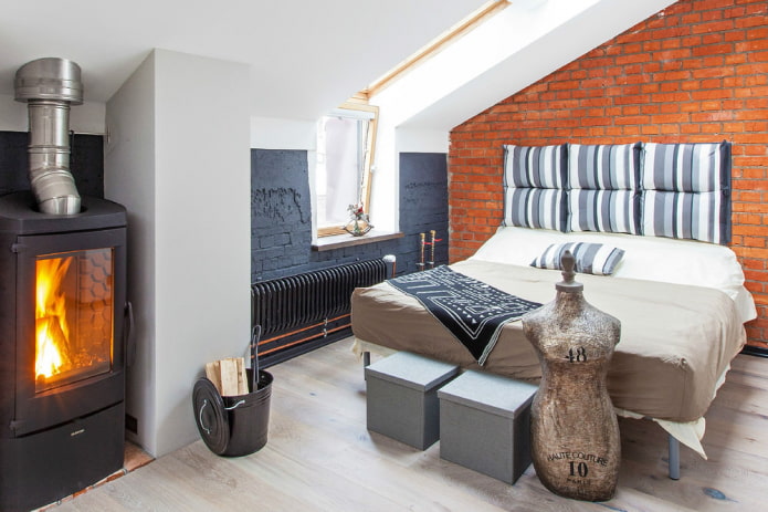 Kanonenofen im Schlafzimmer