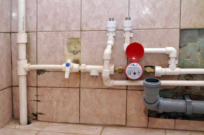 Rohrinstallation