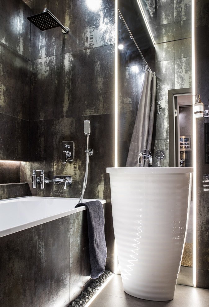 schwarze Fliesen im Loft-Stil