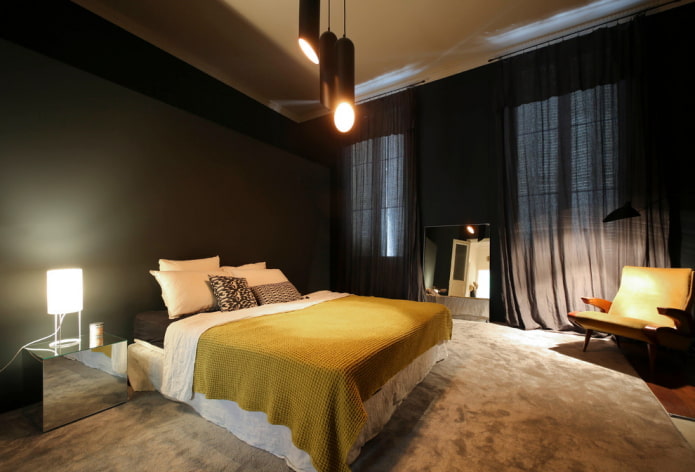 Textilien im Schlafzimmer-Interieur in Schwarztönen