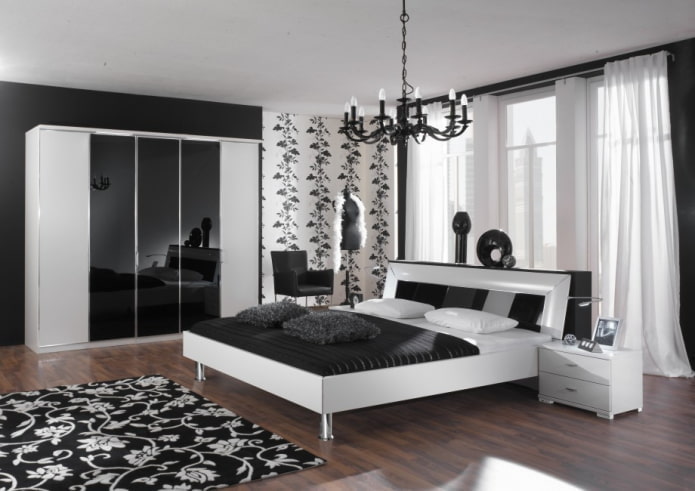 Möbel im Schlafzimmer-Interieur in Schwarz-Weiß-Tönen