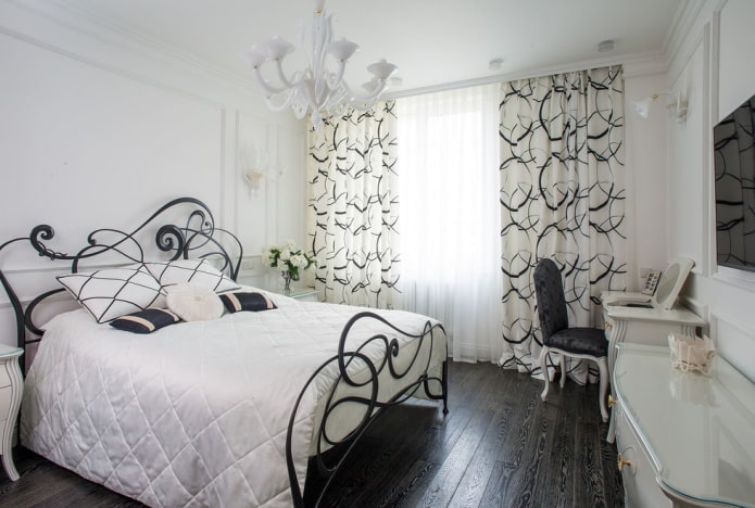 Möbel im Schlafzimmer-Interieur in Schwarz-Weiß-Tönen