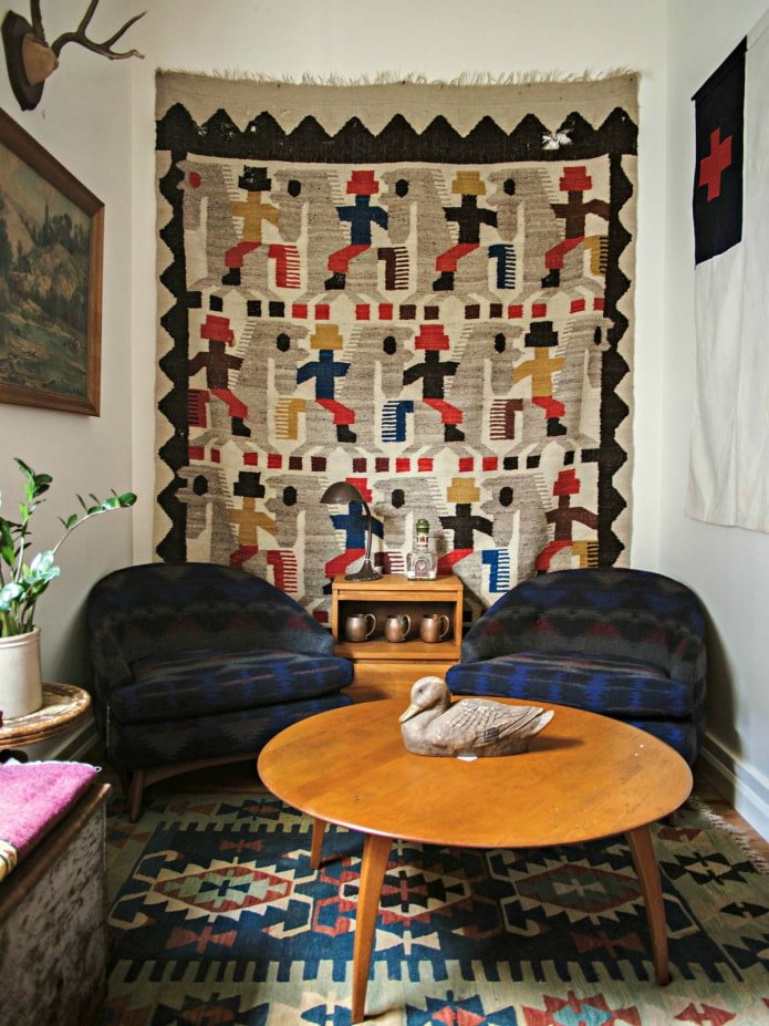 Teppich an der Wand im Innenraum