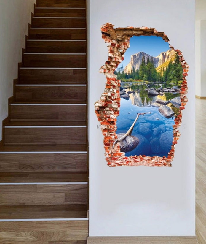 Aufkleber an der Wand im Inneren