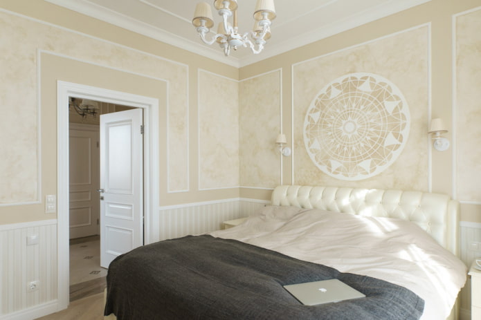 Beiger Putz im Schlafzimmer