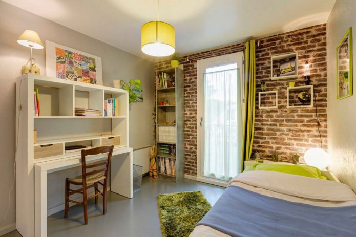 Rote Backsteintapete im Kinderzimmerdesign