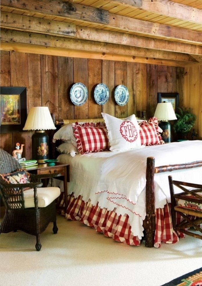 Holzwände im Schlafzimmer