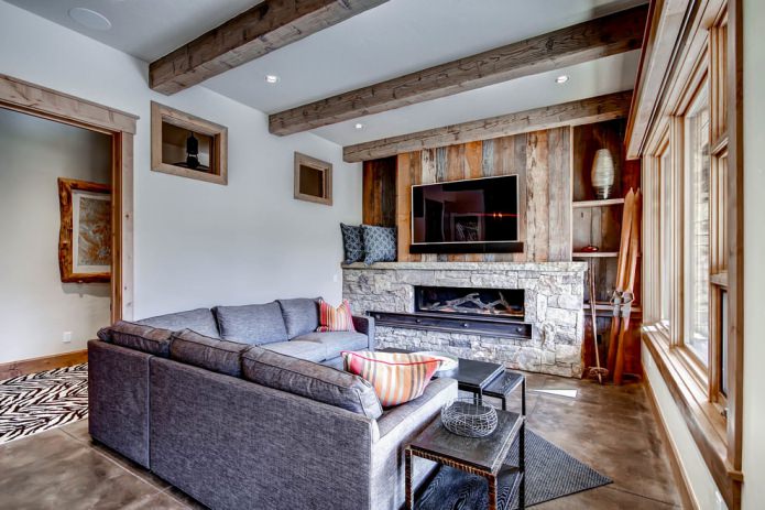 Kamin im Wohnzimmer