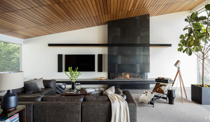 Holzdecke im Wohnzimmer