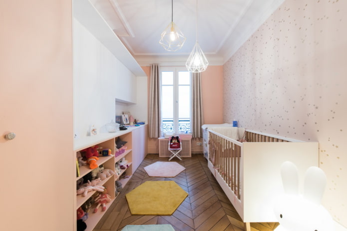 Beleuchtung im Inneren eines Kinderzimmers für ein Baby