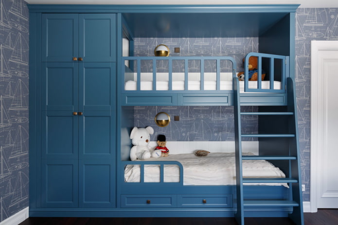 Etagenbett mit Kleiderschrank im Kinderzimmer