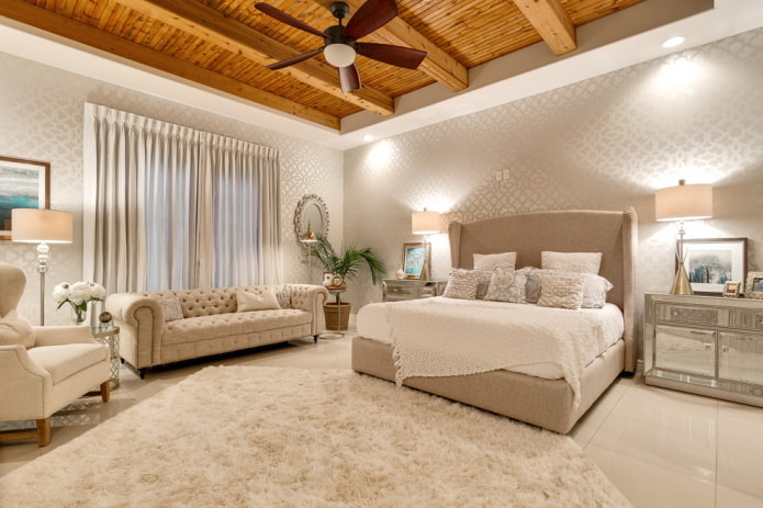 Chesterfield-Sofa im Schlafzimmer