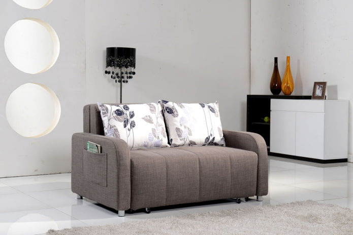 Klappsofa im Innenraum