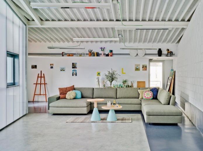 unregelmäßiges U-förmiges Sofa