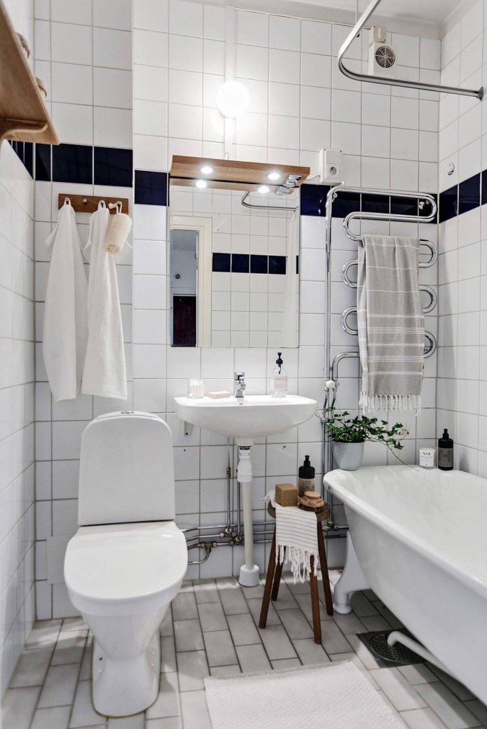 Badezimmer im skandinavischen Stil
