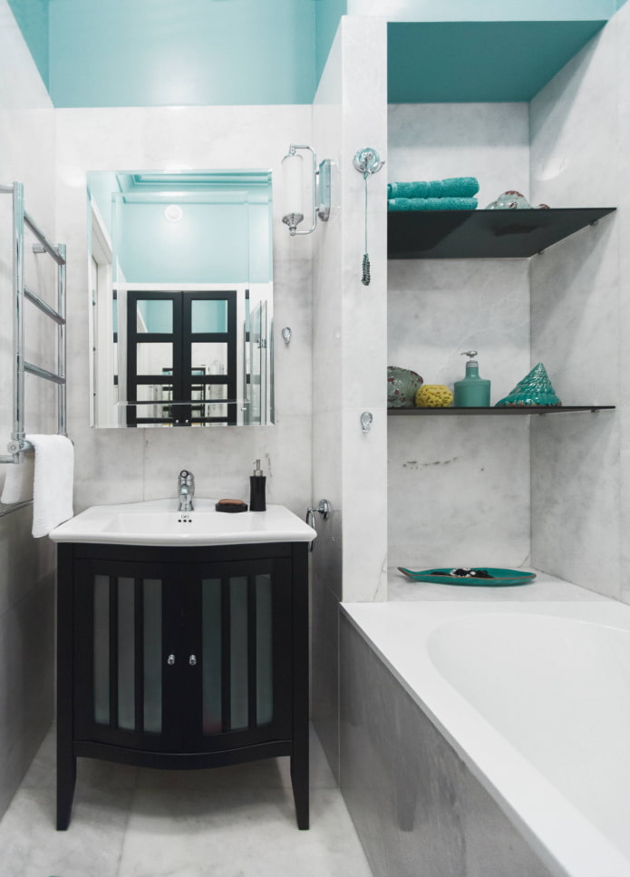 Accessoires als Badezimmerdekoration