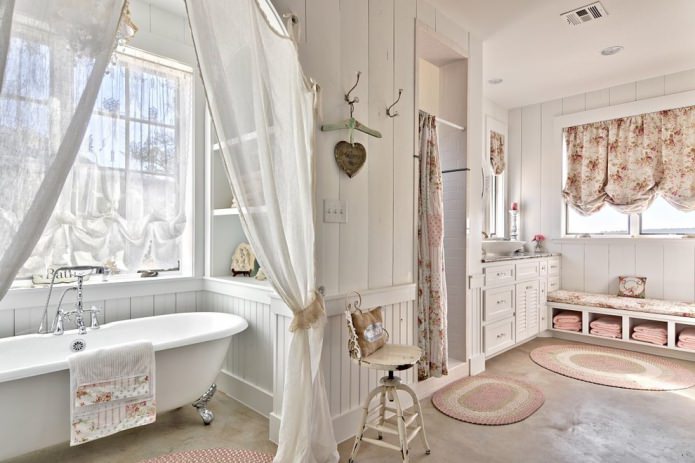 Badezimmer im Shabby-Chic-Stil