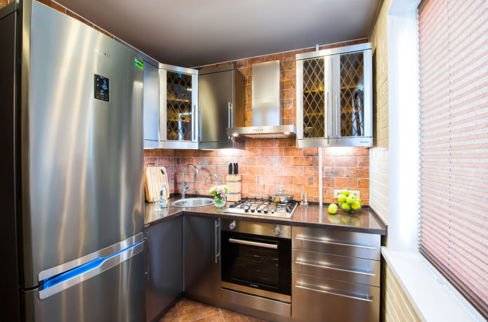 Kühlschrank in einer 5 m² großen Küche