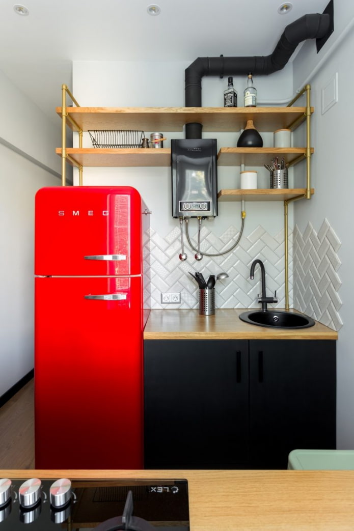 heller Kühlschrank
