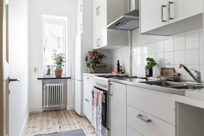 Planung einer schmalen Küche von 8 m²