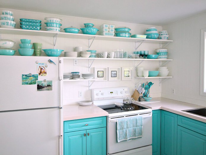 Tiffany-Farbe im Kücheninterieur