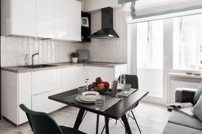 Küchendesign im Inneren einer 40 Quadratmeter großen Wohnung