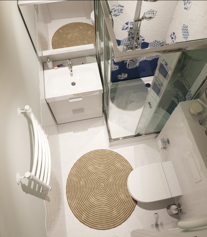 Badezimmer in einer Chruschtschowka