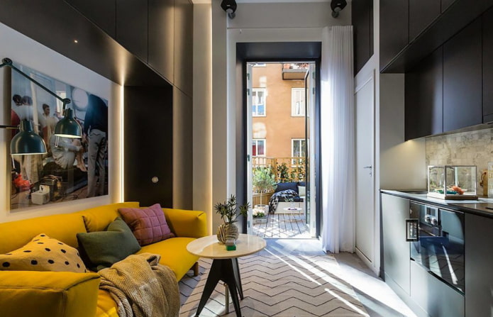 Loungebereich auf dem Balkon
