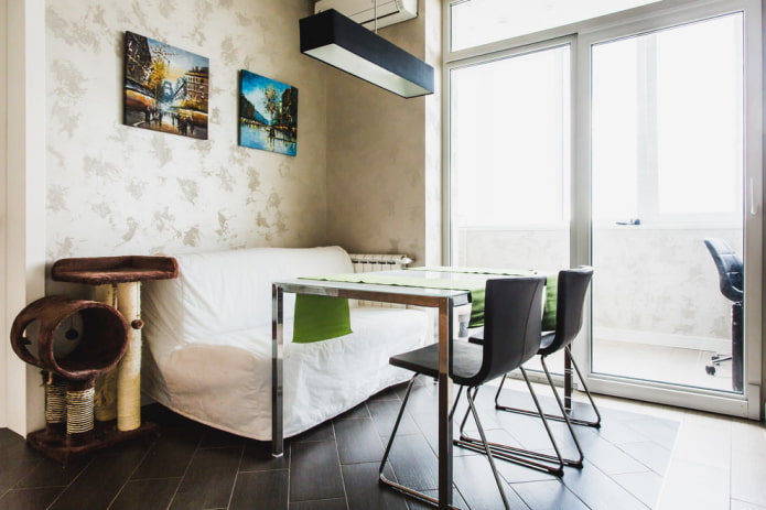 Studio mit Balkon