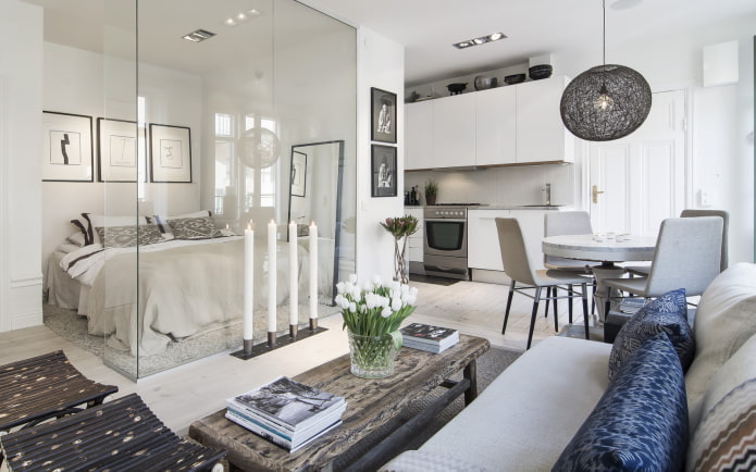 Innenraum eines Studio-Apartments im skandinavischen Stil