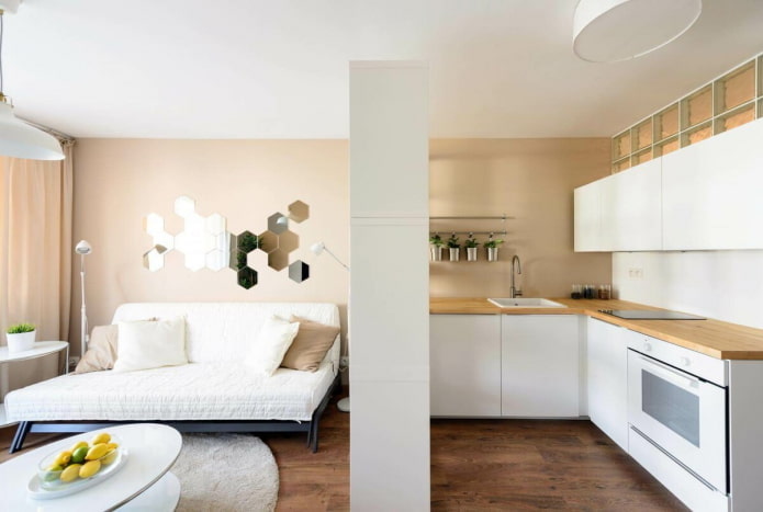 Küche im Inneren eines Studio-Apartments