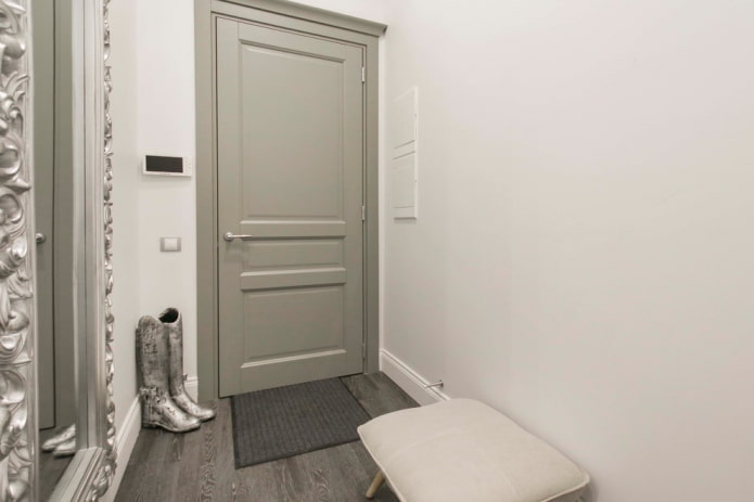 Bodenbelag im Flur in einem Chruschtschow-Gebäude