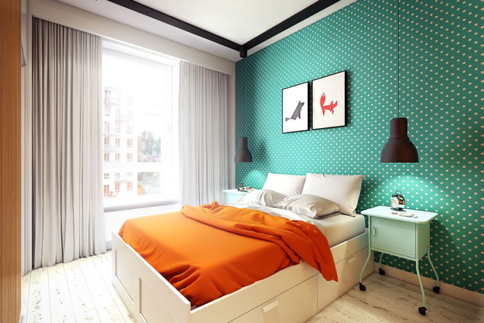 Tapete mit Punkten im Schlafzimmer