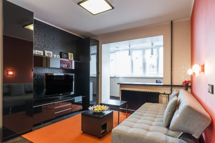 Wohnzimmer im Inneren einer Einzimmerwohnung im modernen Stil