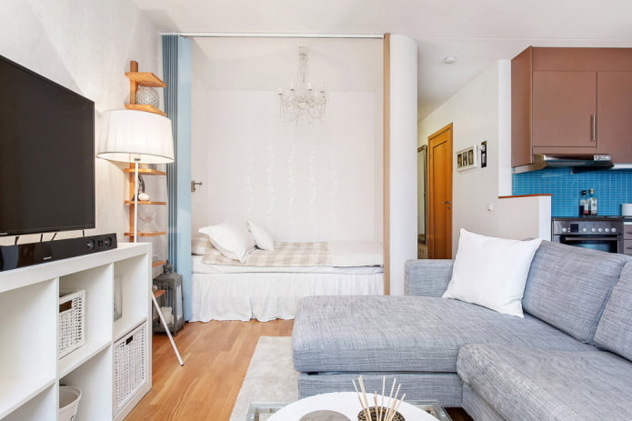 Nische im Inneren eines Studio-Apartments