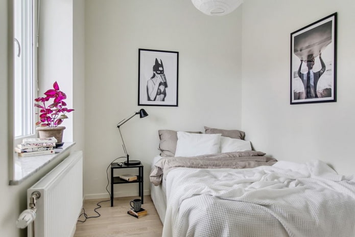 Wände, Decke und Boden in hellen Farben