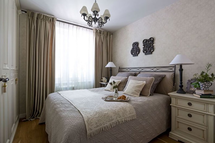 kleines Schlafzimmer im Provence-Stil